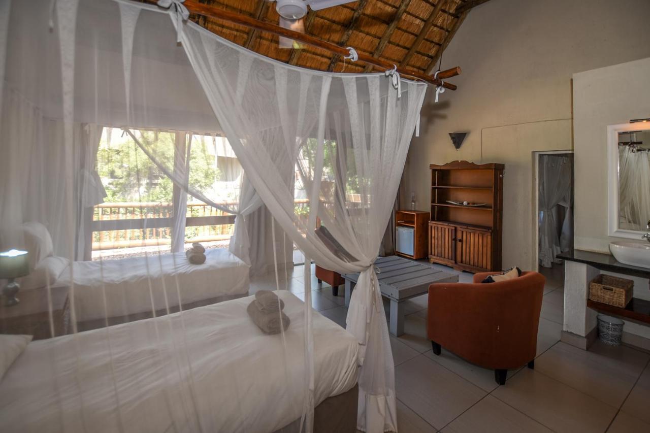 Leopard'S Lair Bush Lodge Hoedspruit Zewnętrze zdjęcie