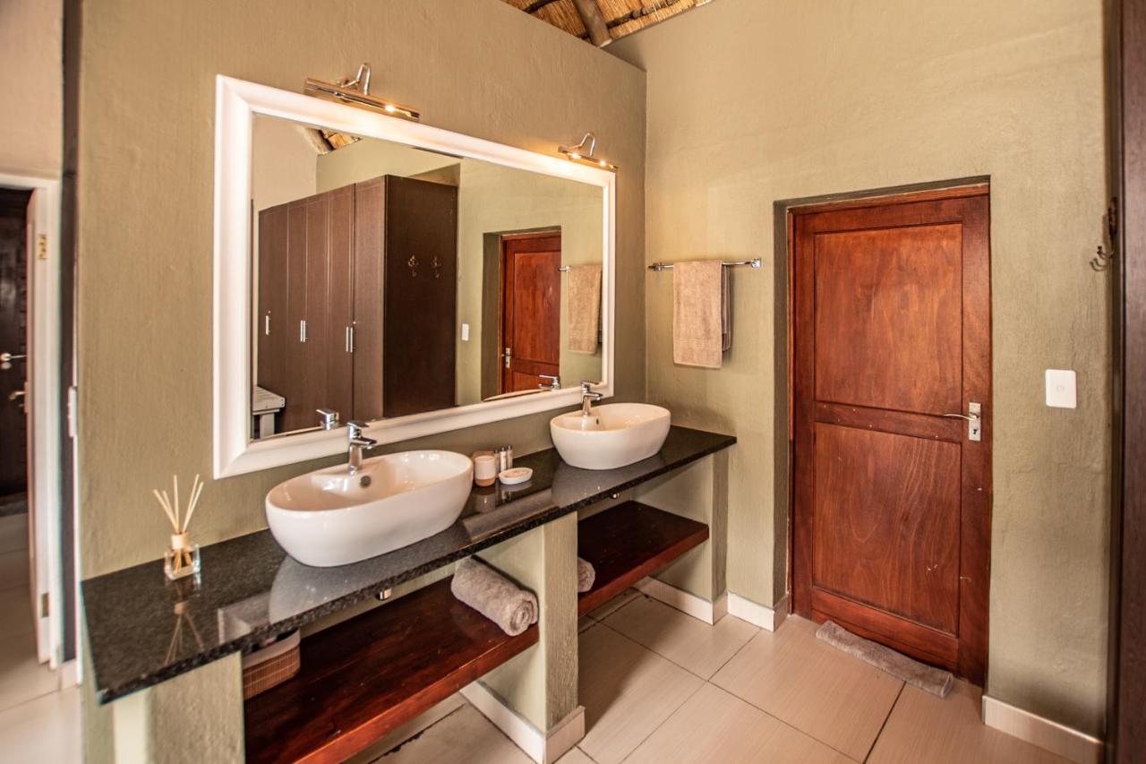 Leopard'S Lair Bush Lodge Hoedspruit Zewnętrze zdjęcie